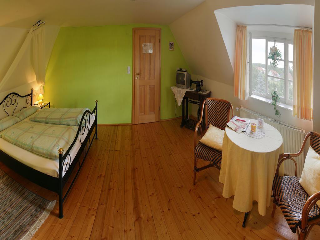 Worners Schloss Weingut & Wellness-Hotel Prichsenstadt Exterior photo