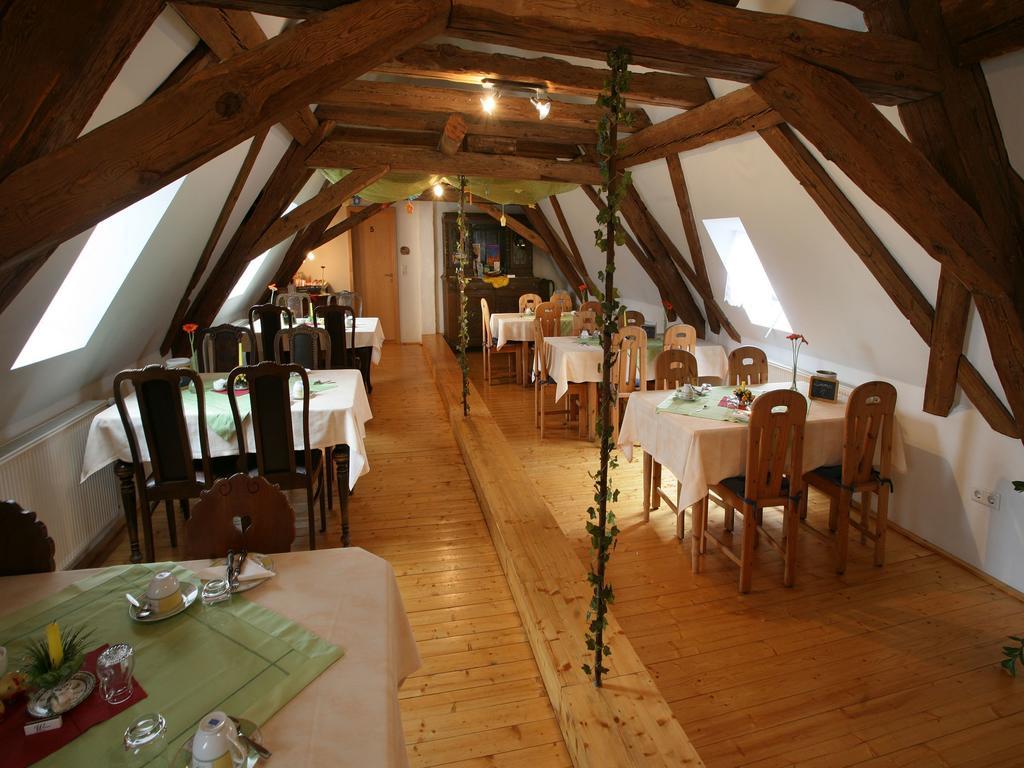 Worners Schloss Weingut & Wellness-Hotel Prichsenstadt Exterior photo