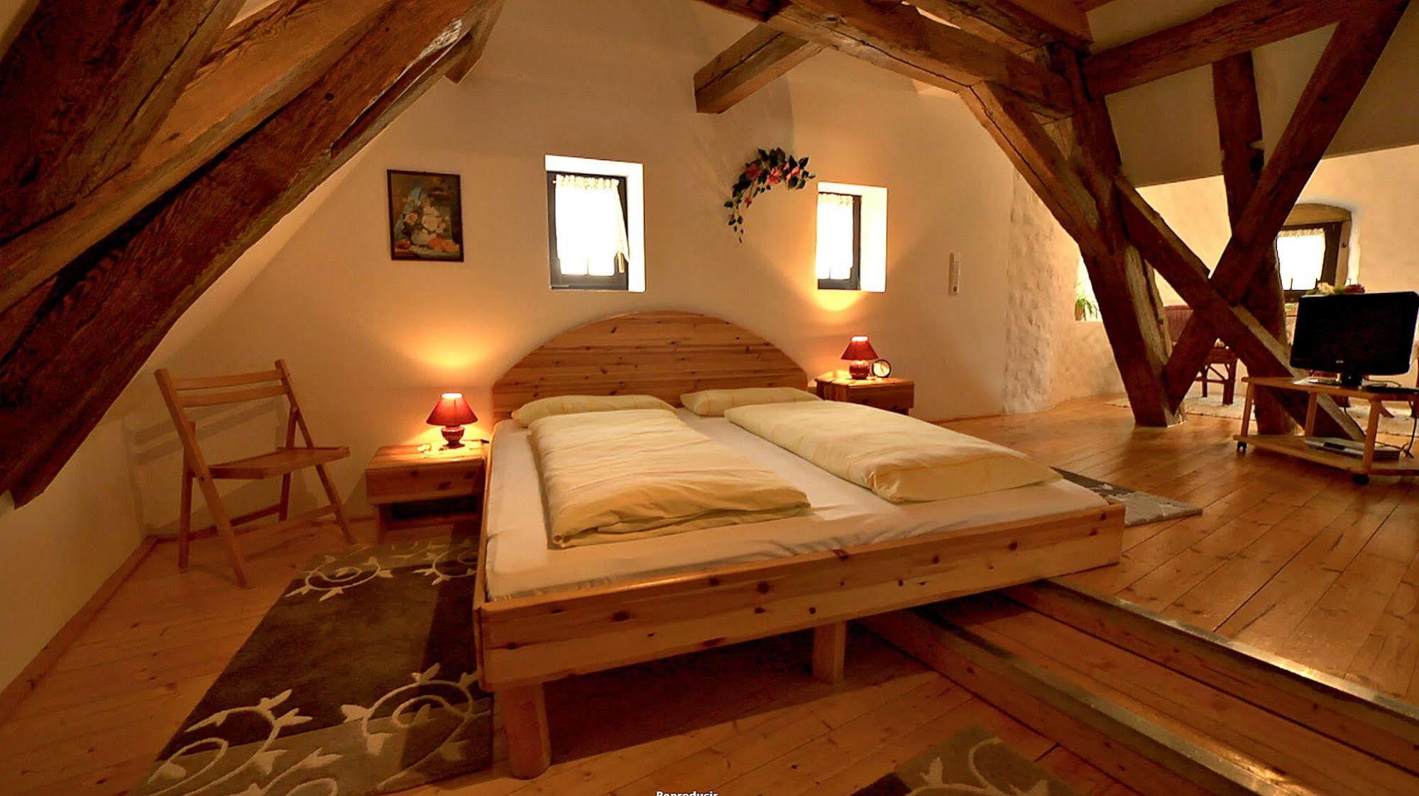 Worners Schloss Weingut & Wellness-Hotel Prichsenstadt Exterior photo